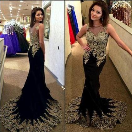Sexy Mermaid Crystals Lace Appliques Prom Dresses..
