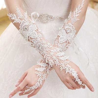 Fingerless Long Bridal Gloves Wedding Wear Beads Luxury Lace Flower Glove Hollow Wedding Accessories Ivory Bridal Gloves