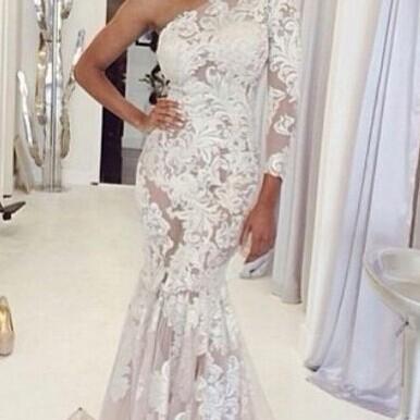 One Shoulder Lace Prom Dresses One Long Sleeve Lace Appliques Mermaid Sweep Train White Evening Gowns